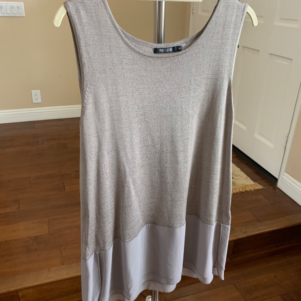NWOT Nic & Zoe Taupe Sleeveless Shell Silk Blend, Sheer Hem, Size XL